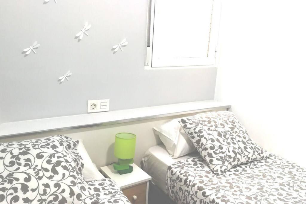 Oceanografico, Playa, Puerto Juanjo Apartment Валенсия Екстериор снимка