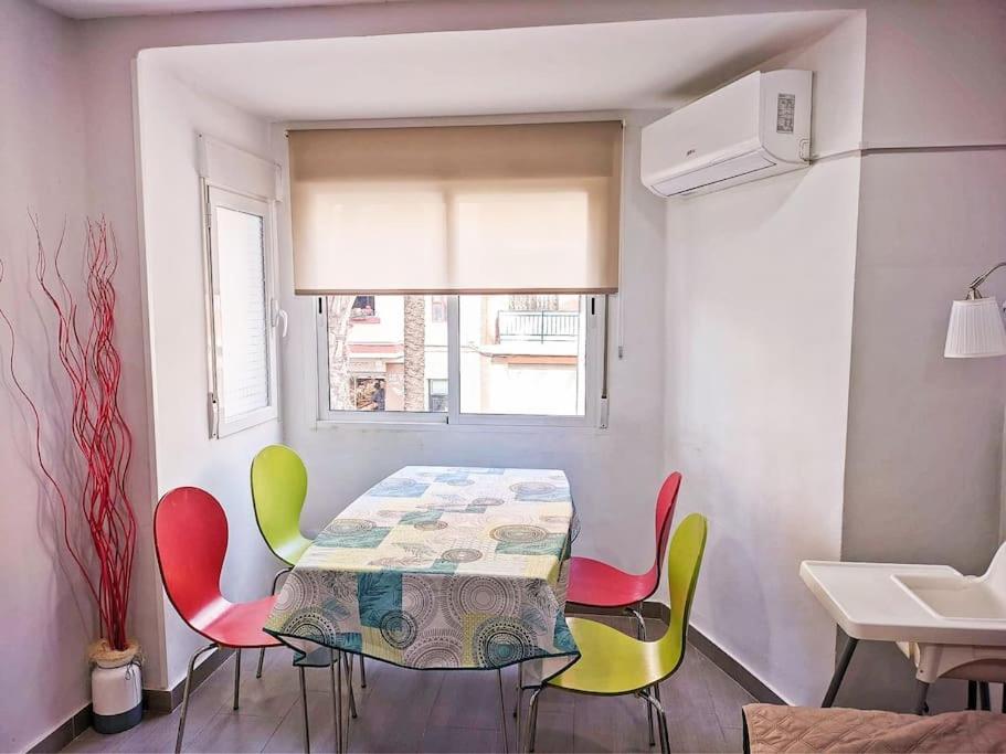 Oceanografico, Playa, Puerto Juanjo Apartment Валенсия Екстериор снимка