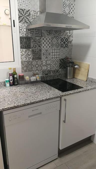 Oceanografico, Playa, Puerto Juanjo Apartment Валенсия Екстериор снимка