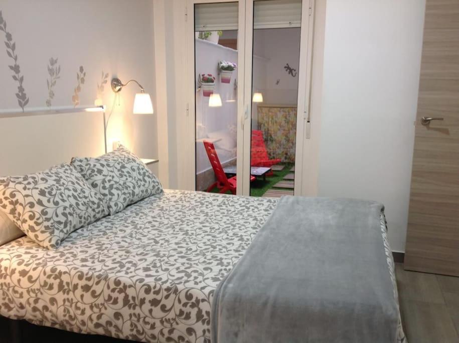 Oceanografico, Playa, Puerto Juanjo Apartment Валенсия Екстериор снимка