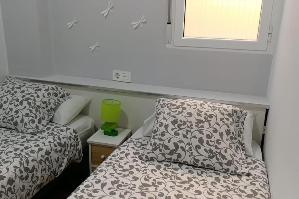 Oceanografico, Playa, Puerto Juanjo Apartment Валенсия Екстериор снимка